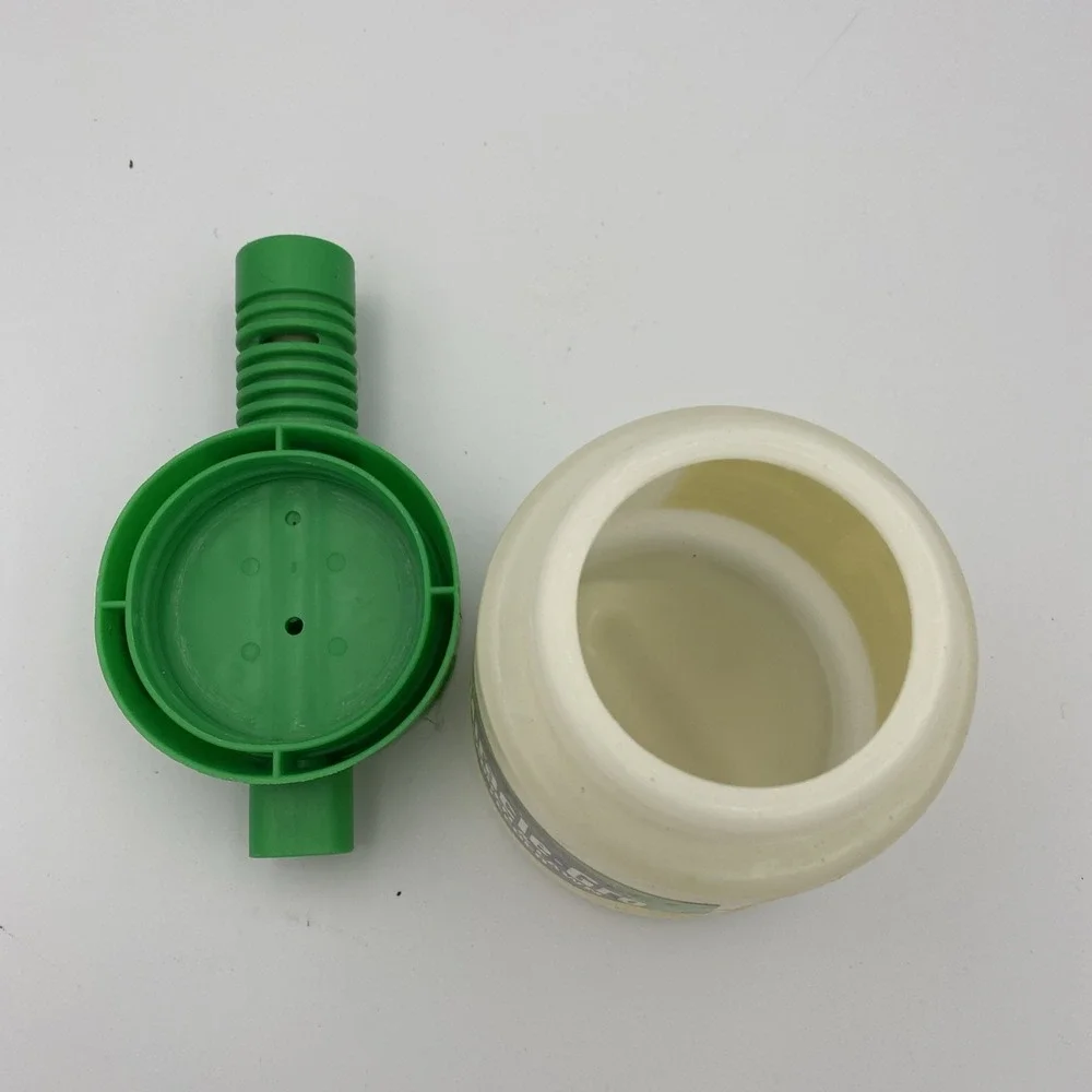 Miracle-Gro Garden &‎ Lawn Feeder – Vintage Hose-End Sprayer